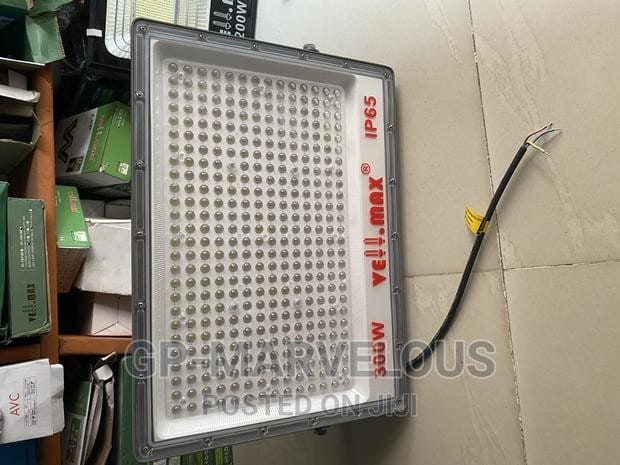 St Charles Telecoms Venture  logo